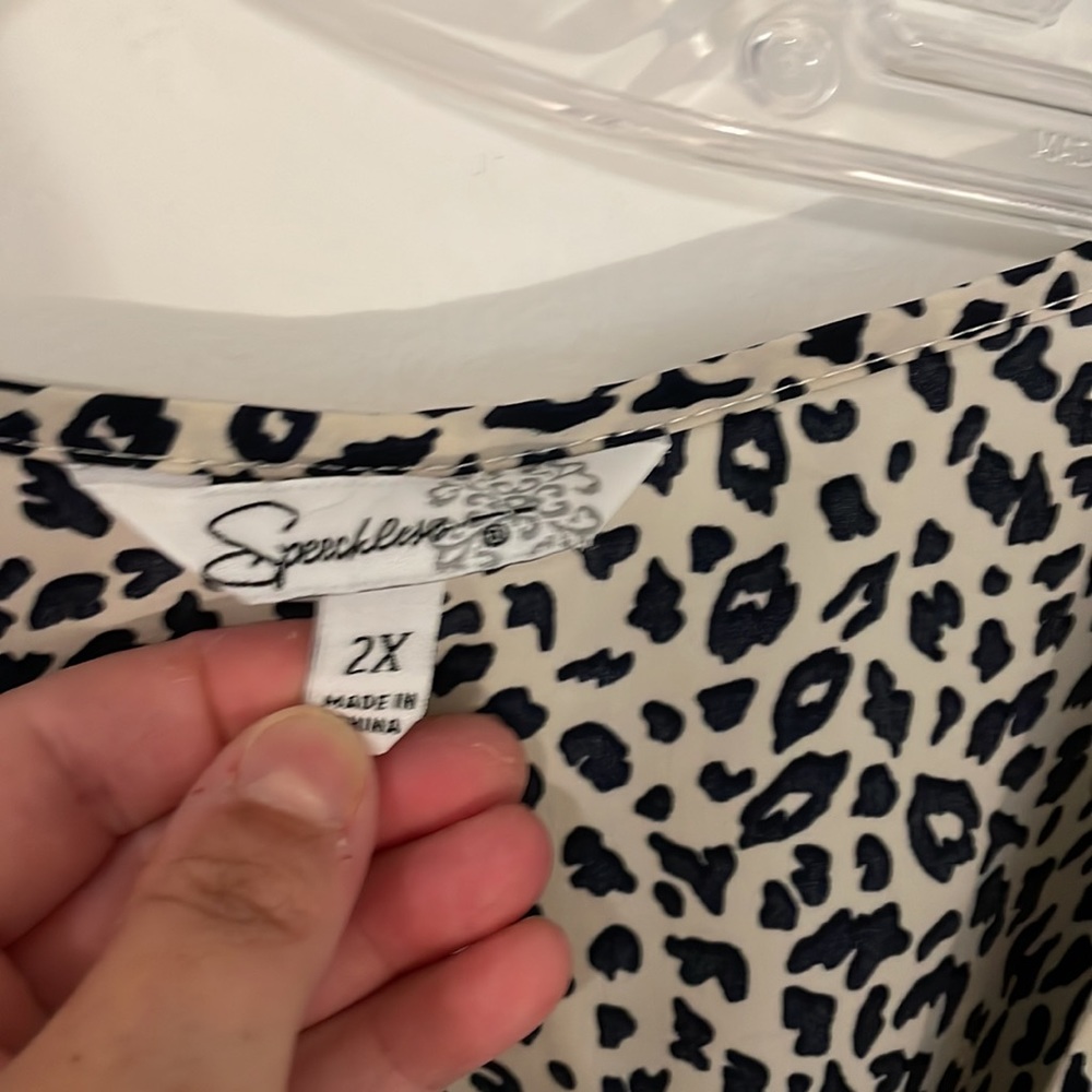 Leopard dress. Never worn. - Picture 3 of 4